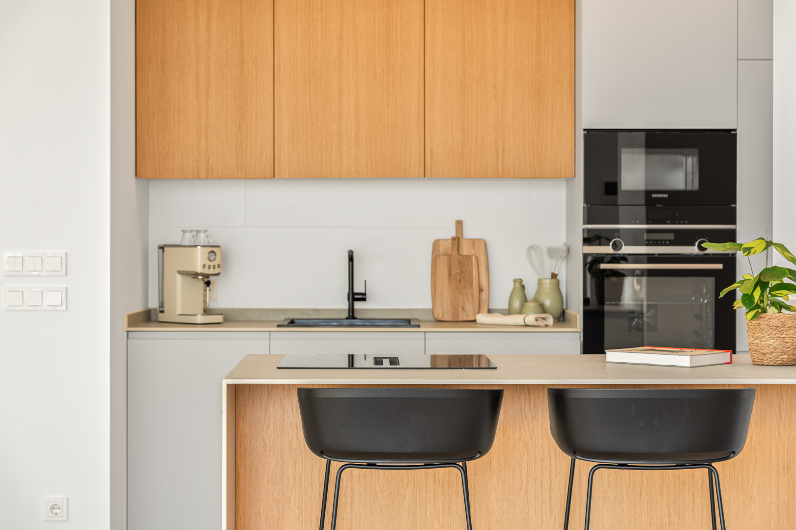 4 Bed, 5 Bath, HouseFor Sale