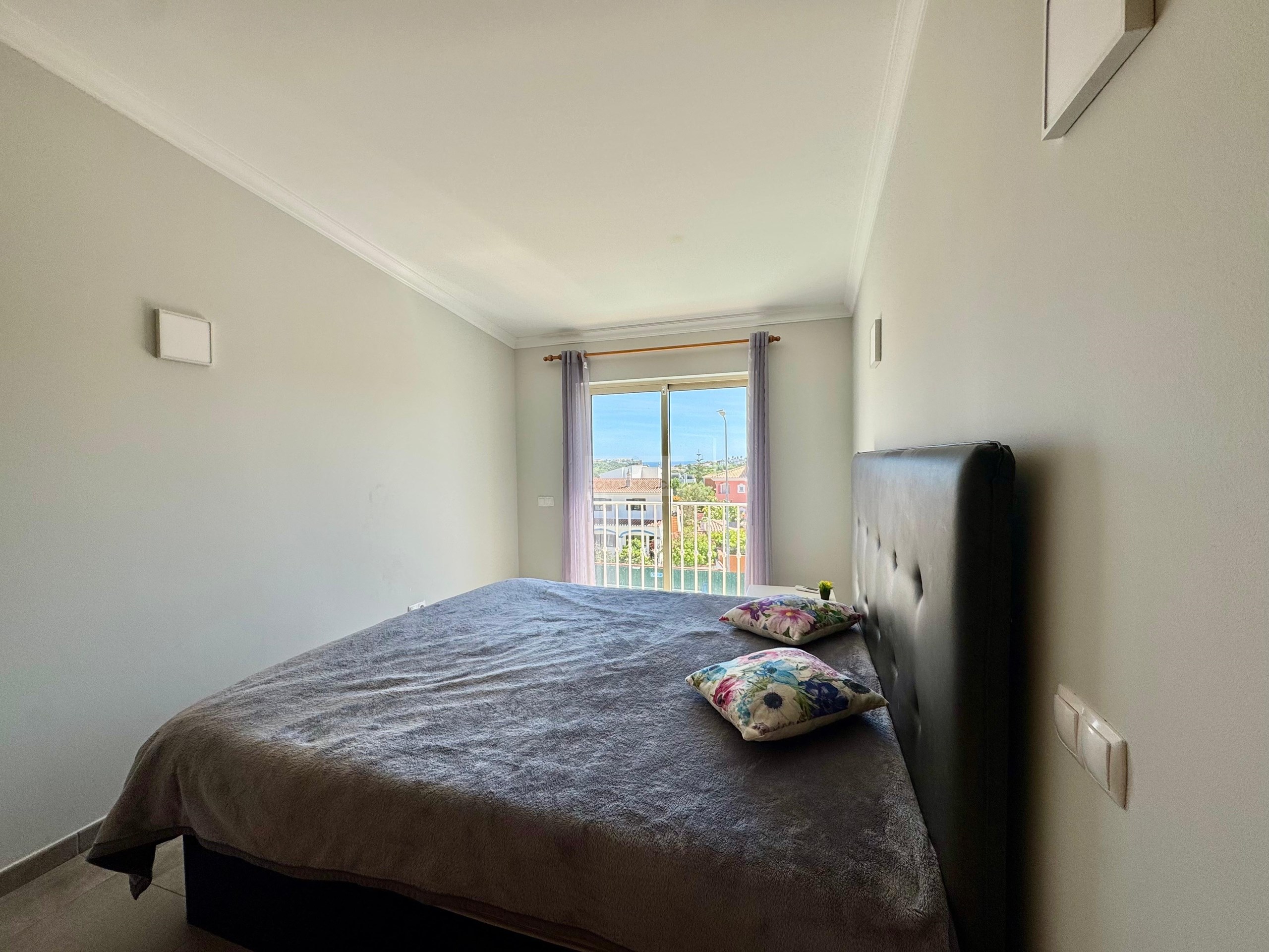 4 Bed, 4 Bath, HouseFor Sale, Lagos, Faro, 8600-739