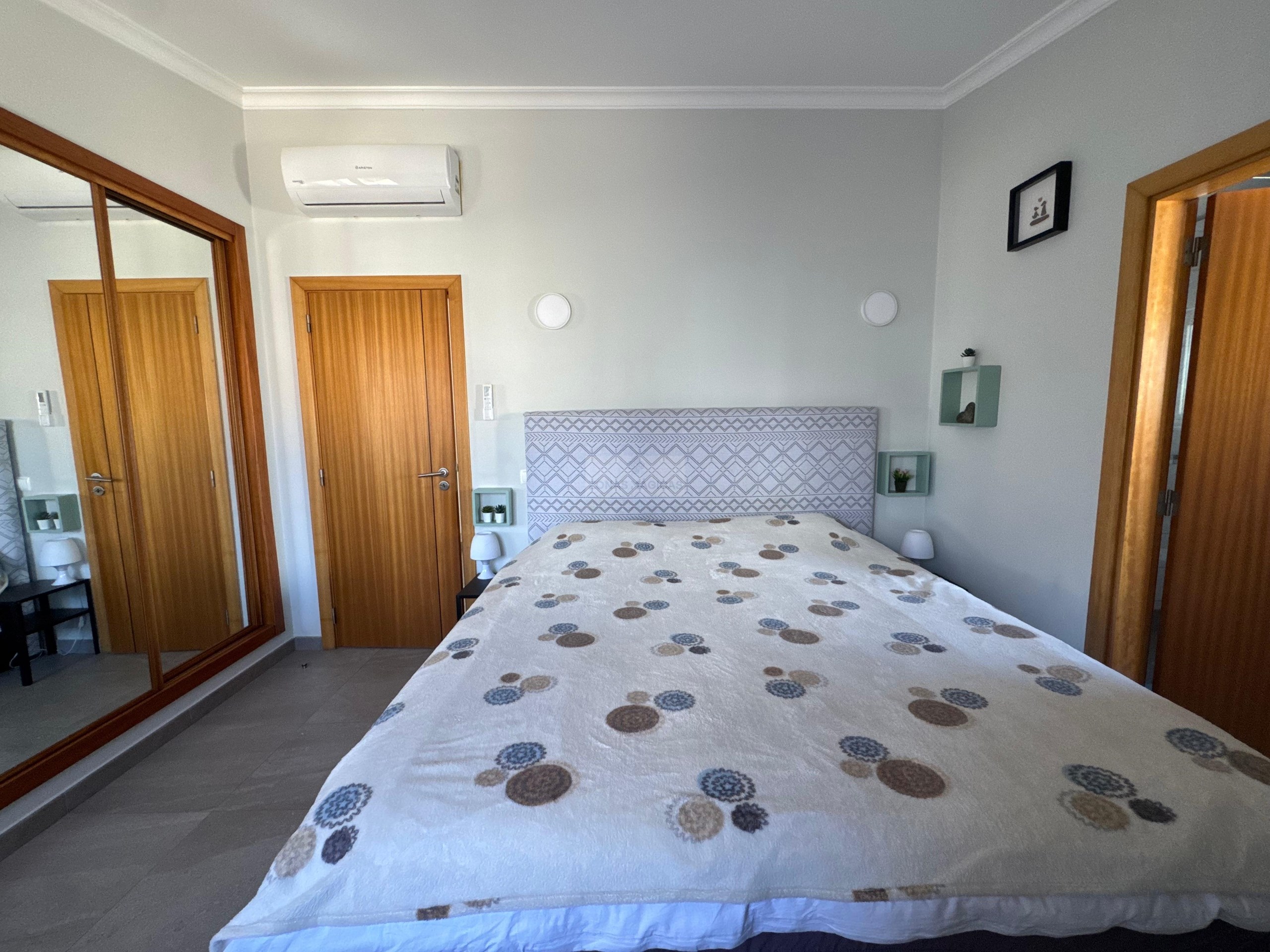 4 Bed, 4 Bath, HouseFor Sale, Lagos, Faro, 8600-739