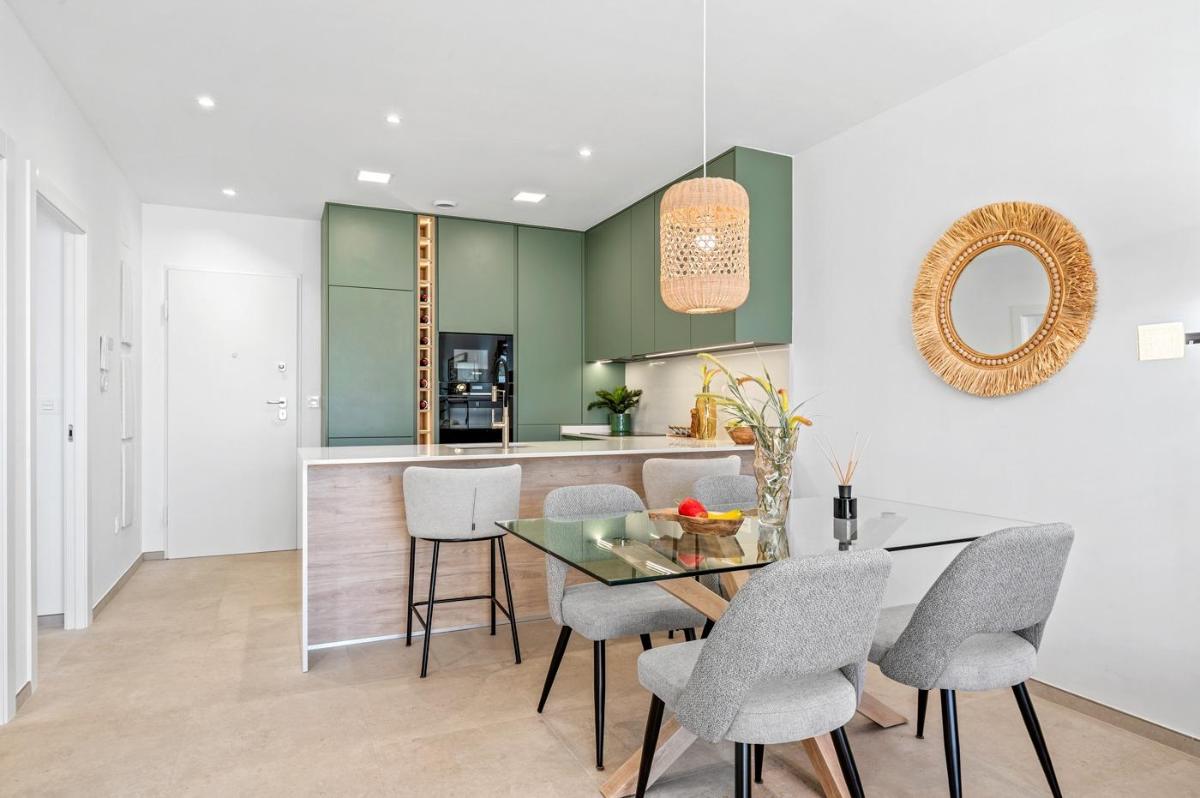 2 Bed, 2 Bath, ApartmentFor Sale, Los Alcazares, Costa Calida