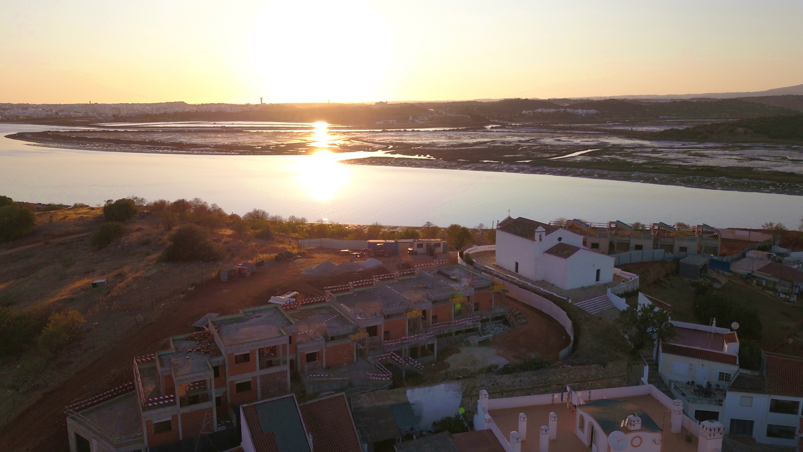 Lagoa, Faro, 8400-097, 4 Bedrooms Bedrooms, ,4 BathroomsBathrooms,Houses / Villas,For Sale,ME-A2-V4